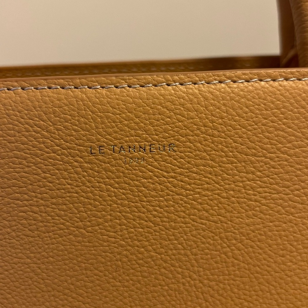 Le Tanneur | EMILIE
MEDIUM-SIZED HANDBAG IN GRAINED LEATHER - Picture 5 of 5